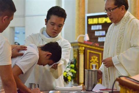 Filipina Overcomes Fears Of The Future To Become Catholic Uca News