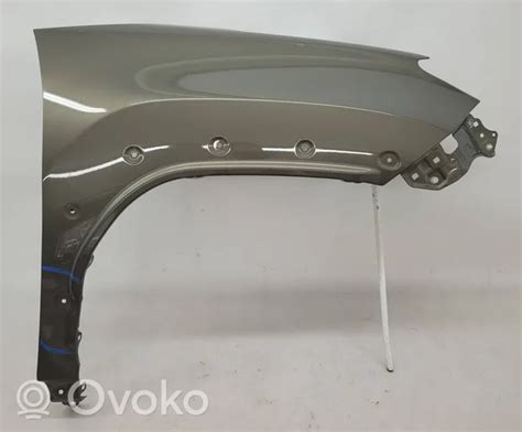 Toyota Yaris Cross Fender 16471 € Rrr