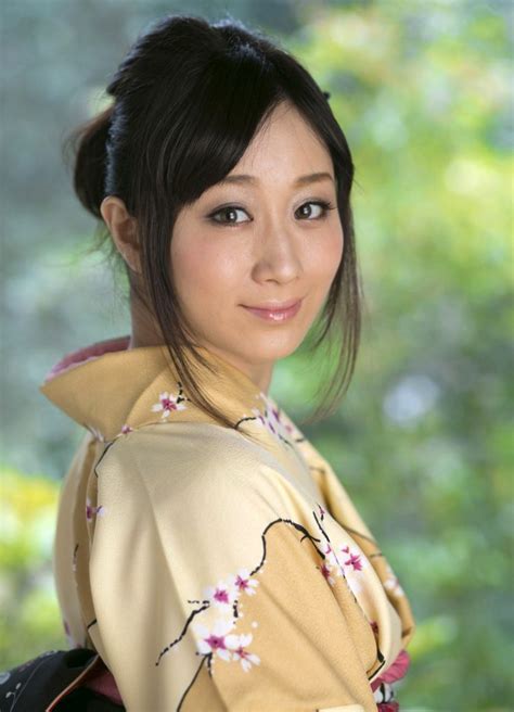 妖艶熟女系のエロティックなAV女優川上ゆうかわかみゆう AV女優発掘隊