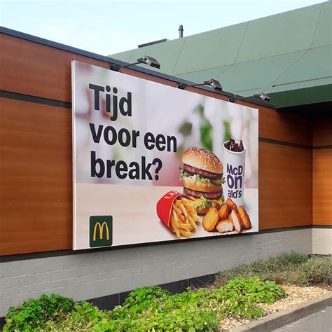 Blindframe Met Spandoek Huren Inclusief Montage Op Locatie