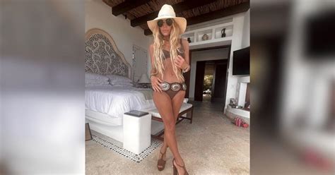 Jessica Simpson S Most Naked Photos Including Bikini Snaps In Pool