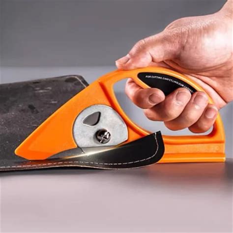 Professional 45mm Trapezoidal Carpet Cutter - Labor Saving Leather Grip