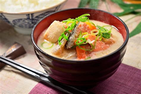 RECIPE: KASUJIRU (SAKE KASU MISO SOUP) - Kokoro Care Packages