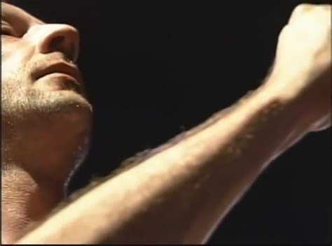 S Rocker Gets Naked ThisVid