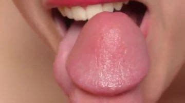 Close Up HD Lipstick Blowjob Porn