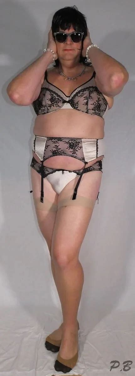 Shemale Valisere In Vintage Sexy Dress Nude Pics XHamster