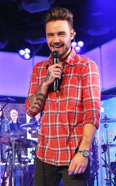 Liam Payne Smiling 2022 Tumblr