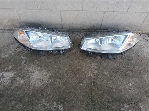 Ляв и десен фар за рено меган 2 RENAULT MEGANE 2 гр. Белене • OLX.bg