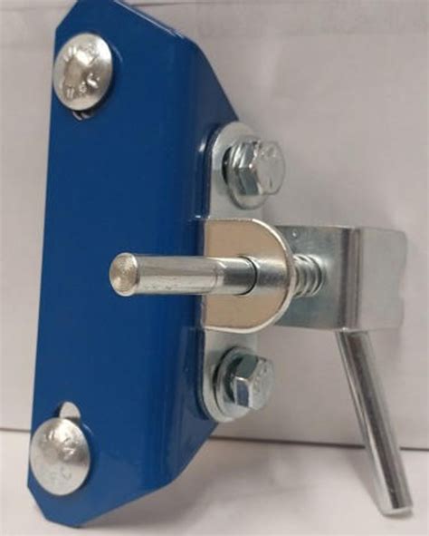 Cox 9077 Hose Reel Lock For 100 Series Reels — Shop Quality Products At