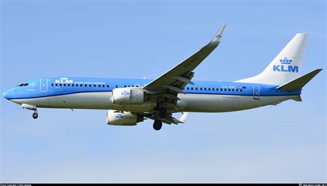 PH BXC KLM Royal Dutch Airlines Boeing 737 8K2 WL Photo By Elwin