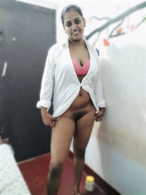 Enchanting Desi Wife Posing Bottomless And Exposing Her Naked Vagina CareLessNaked