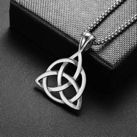 Bijoux Colliers Et Pendentifs Triquetra Celte De Protection Boutique