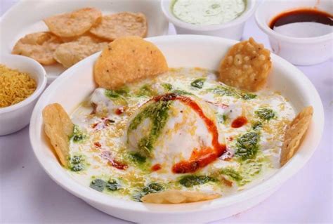 Tips To Cook Delightful Dahi Bhalla Recipe