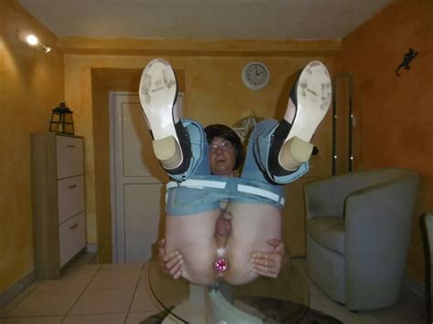 Naked Under Jeans 24 Nude Pics XHamster