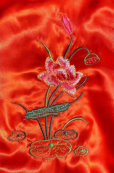 Sexy Lingerie Set Retro Chinese Oriental Cheongsam Style Embroidered Flowers Bellyband Erotic