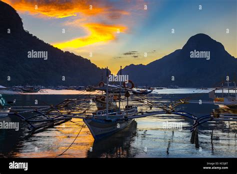 asia philippines palawan el nido sunset   beach  el nido town