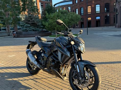 Купить б у Suzuki GSX S 750 инжектор 6 передач в Москве чёрный naked bike 2020 года на Авто ру
