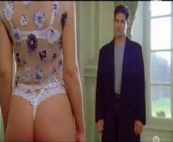 Naked Vera Morin In Total Romance Initiation