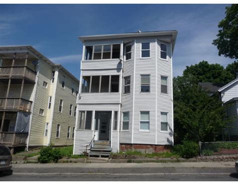 65 Providence St Worcester Ma 01604 Mls 70928990 Redfin