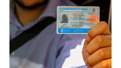 Cómo realizar el trámite de renovación del carnet de conducir Tiempo