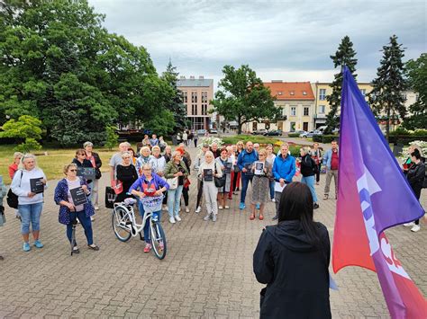 Ani Jednej Wi Cej Strajk Kobiet Uczci Pami Doroty Z Bochni