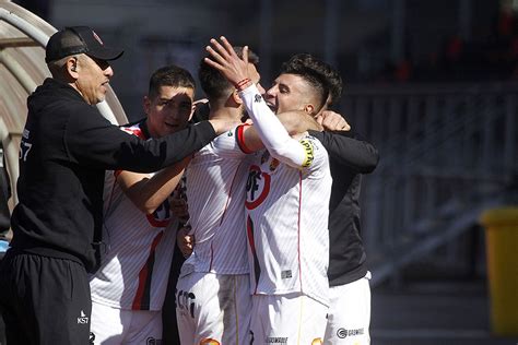 Rangers le ganó como visita a Recoleta y dio un gran paso hacia la