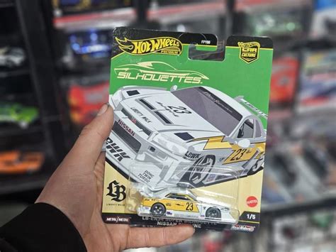HOT WHEELS PREMIUM LB ER34 SUPER SILHOUETTE NISSAN SKYLINE R34 Liberty Walk LBWK 16 32