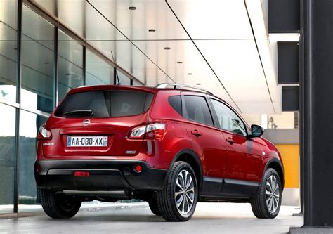 Nissan Qashqai (J10, 2006-2013) (Ниссан Кашкай) - стоимость, цена ...