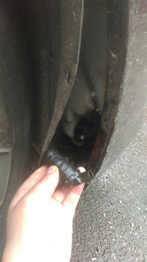 насос омывателя лобового стекла — Mazda 3 (2G) BL, 1,6 л, 2010 года ...