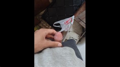 Pissen Op De Vloer Kreeg Pis Op Mijn Voeten Pornhub Gay