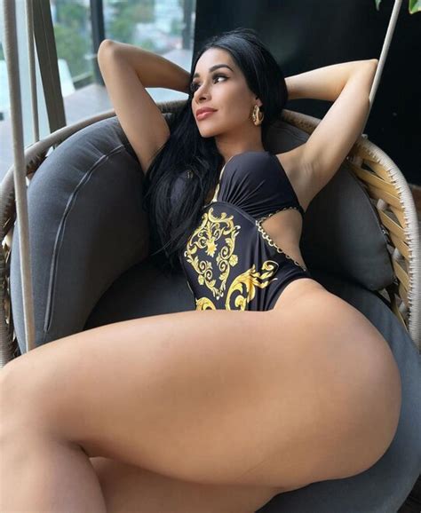 Instagram YT Porn Pic