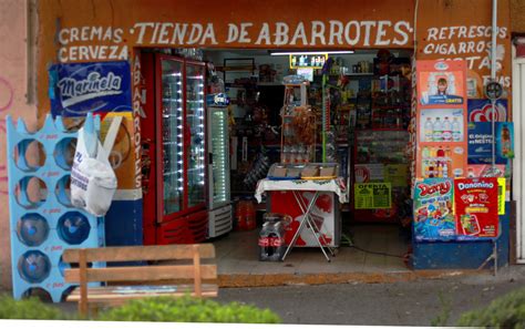 Para qué sirve hacer comercio local Decimos que no vemos no oímos