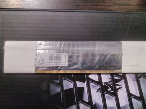 Оперативная память AMD DDR4 8Gb 3200MHz pc-25600 oem (R948G3206U2S-UO ...
