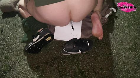 Cracky Signs Her Autograph With A Pen Up Her Ass Porn Xhamster