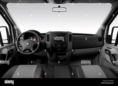 2007 Dodge Sprinter 2500 In Silver Dashboard Center Console Gear