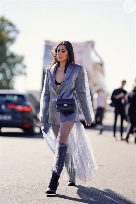 Lingerie à mostra como usar essa tendência que é sucesso no street style de um jeito glam