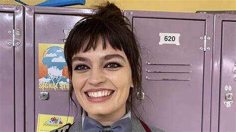 Sex Education Emma Mackey Lascia La Serie Di Netflix Ho Detto Addio