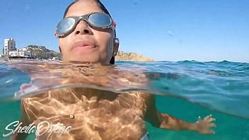 SEXO EN LA PLAYA DENTRO DEL AGUA CON UN VENTILADOR SHEILA ORTEGA XVIDEOS