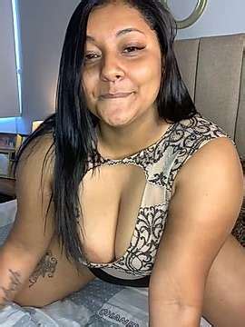 DaniielleRogg Naked Stripping On Cam For Live Sex Video Chat InTheCrack