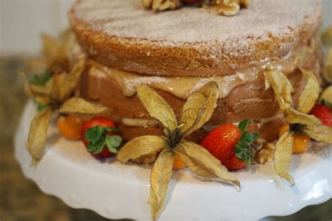 Party Cakes Naked Caked Nozes E Doce De Leite