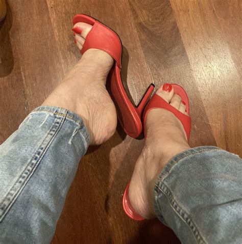 Fuck Bait R Fuckmeshoes