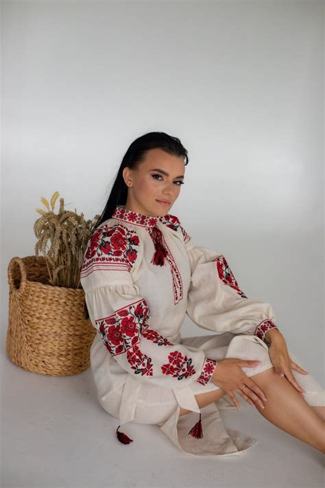 Інтернет - магазин "Вишиваночка.UA"