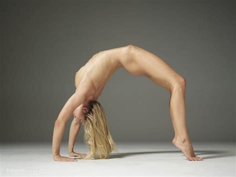 AMATEUR GIRL Darina L Body Beauty Px Porn Pic