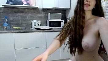 Brunette With Big Natural Tits XNXX