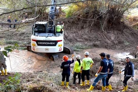 Aksaraydaki Selde Kaybolan Asel Bebekten Ac Haber Trhaber