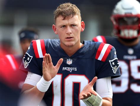 Patriots Rumors: Mac Jones' Ankle Injury Improving, 'Fair Bit' of