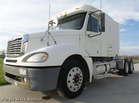 All FREIGHTLINER Columbia models of all years | Find By VIN