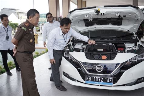 Sinar Pagi Baru Dorong Pertumbuhan Ekosistem Kendaraan Listrik Di