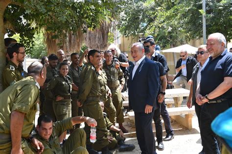 Netanyahu On Visit To Gaza Border Hamas Fully Understands Israel S