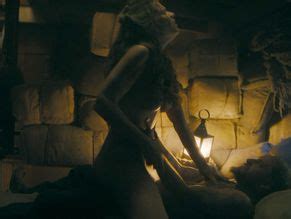 DIANA BENTLEY Nude AZNude